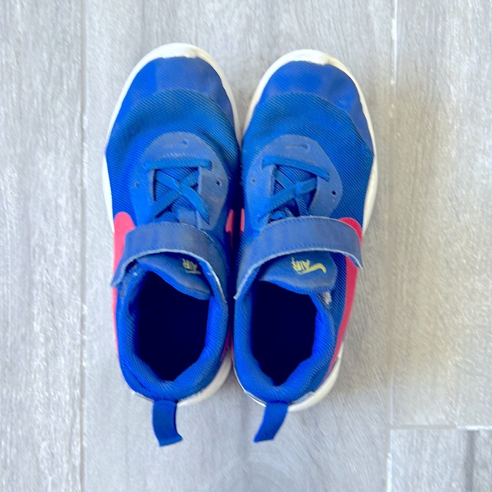 NIKE Kids Sneakers 13.5 US